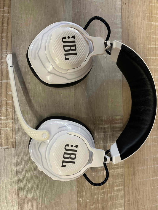 JBL гейминг слушалки бели